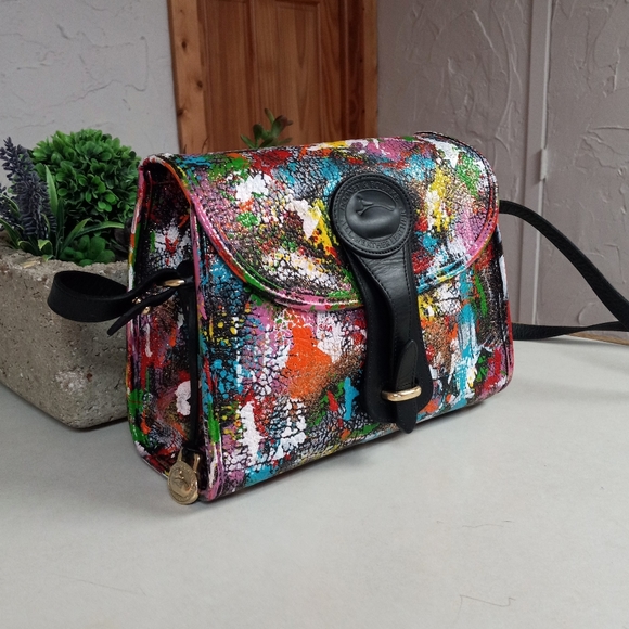 SOLD ON ANOTHER SITE Dooney & Bourke Essex crossbody, 1993 - Picture 2 of 13